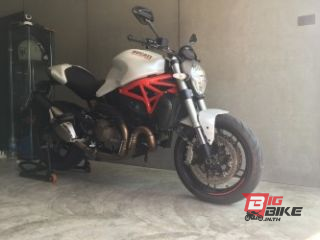  Ducati Monster 821